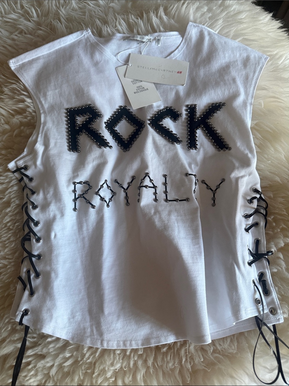 H&M Stella McCartney White 'Rock Royalty' Lace-Up Muscle Tee - Picture 5 of 5
